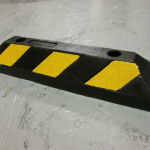 yellow and black kerb